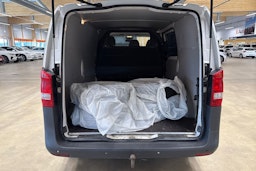 valkoinen Mercedes-Benz Vito 2016 kuva 23.