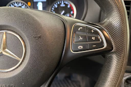 valkoinen Mercedes-Benz Vito 2016 kuva 15.