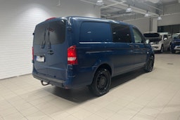 Sininen Mercedes-Benz VITO 2016 kuva 30.