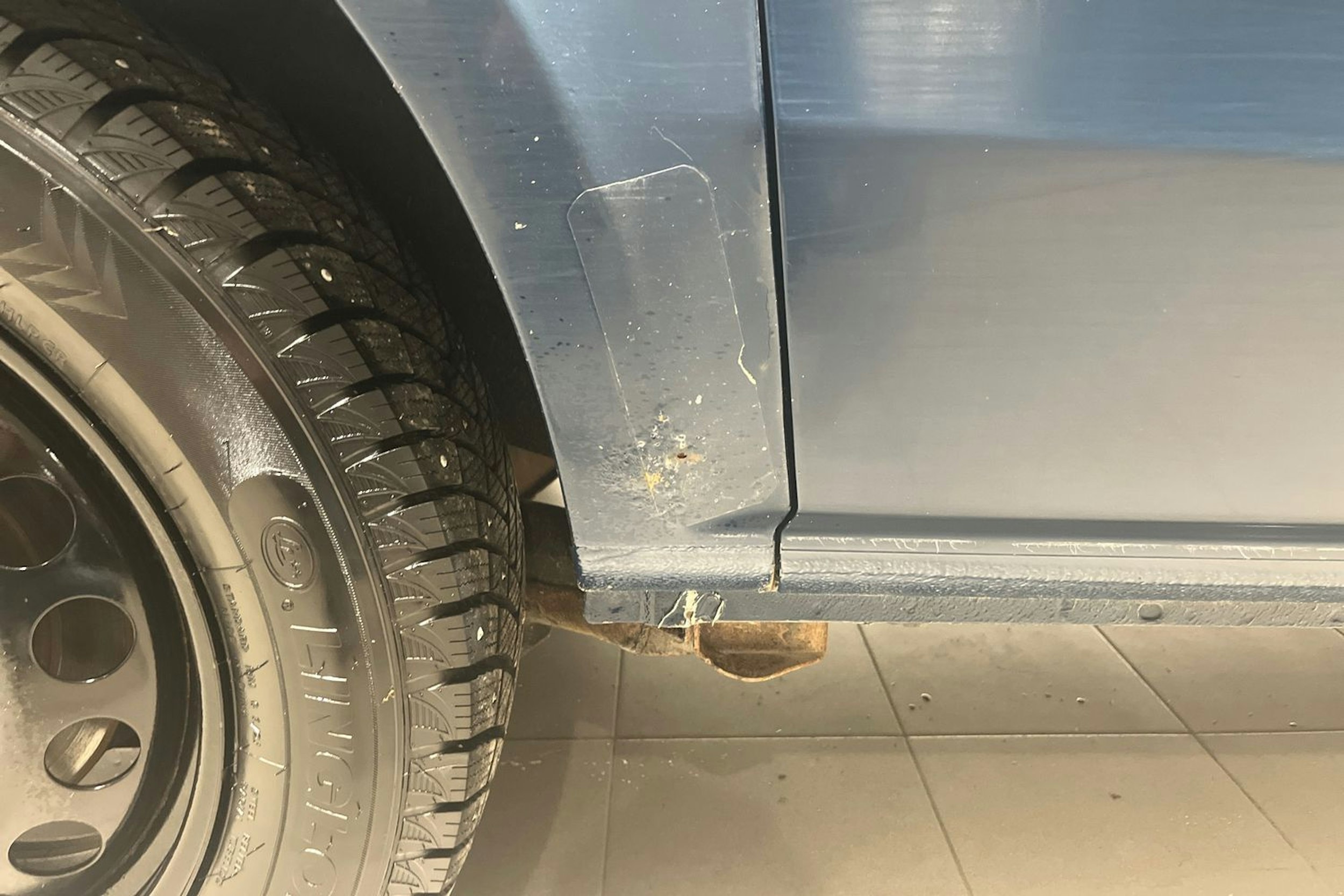 Sininen Mercedes-Benz VITO 2016 kuva 35.