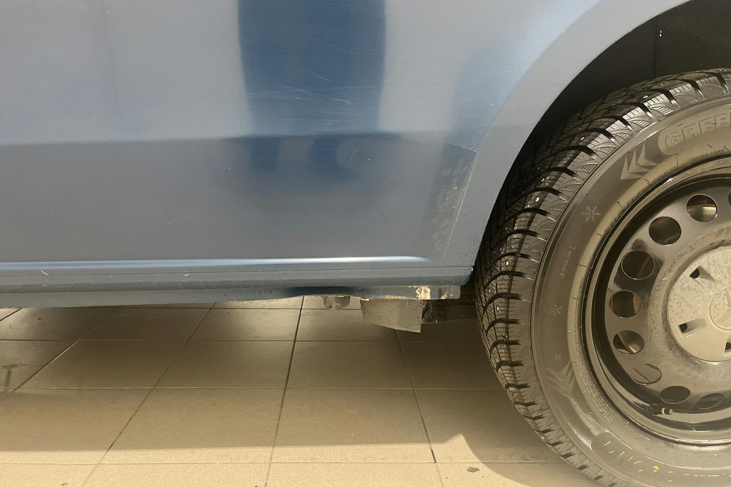 Sininen Mercedes-Benz VITO 2016 kuva 38.