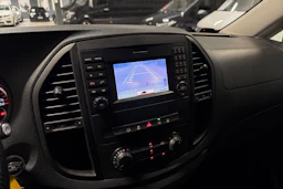 valkoinen Mercedes-Benz Vito 2016 kuva 4.