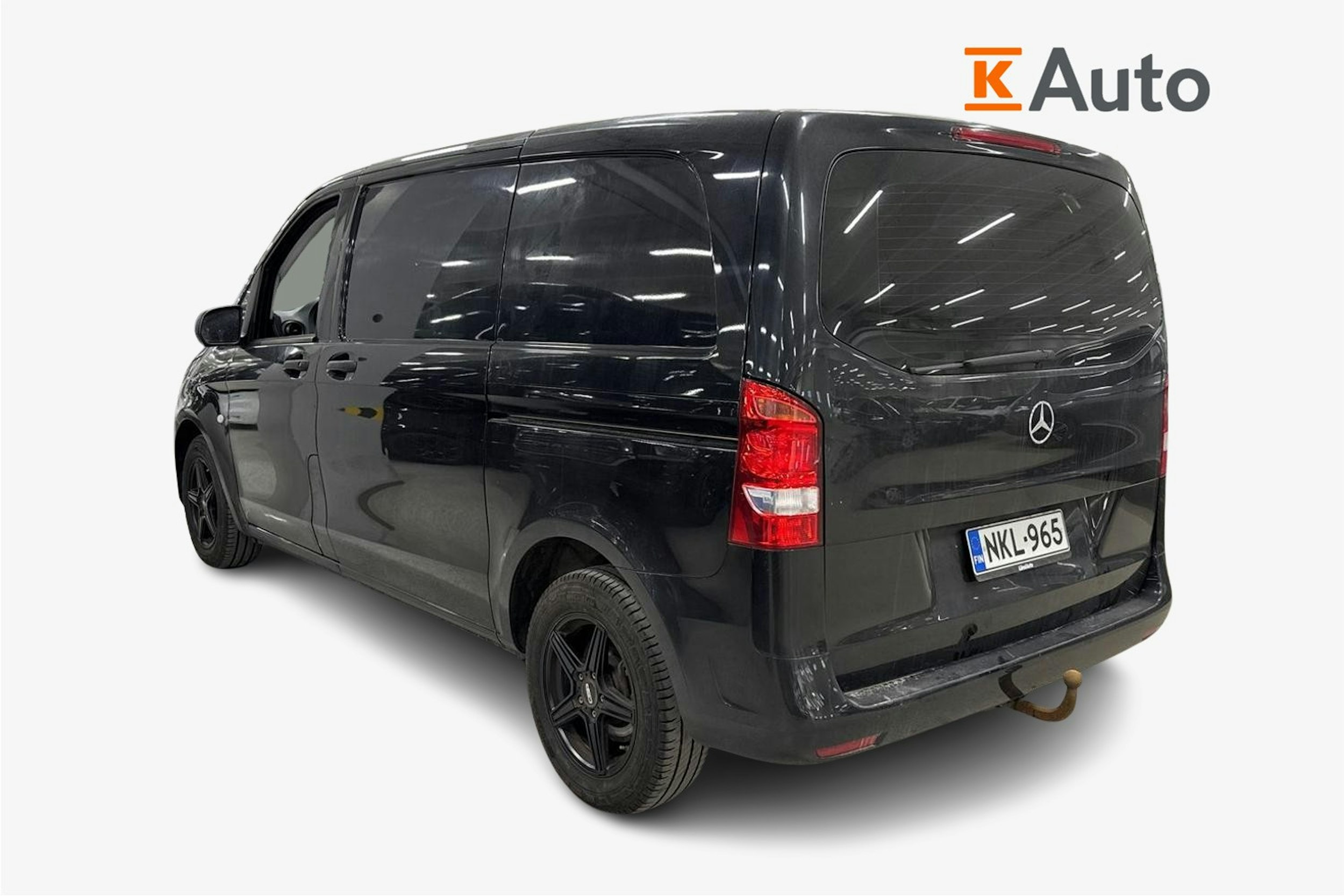 Musta Mercedes-Benz VITO 2016 kuva 2.