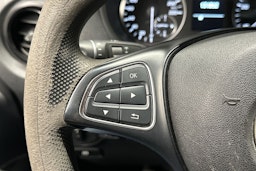 Musta Mercedes-Benz VITO 2016 kuva 18.
