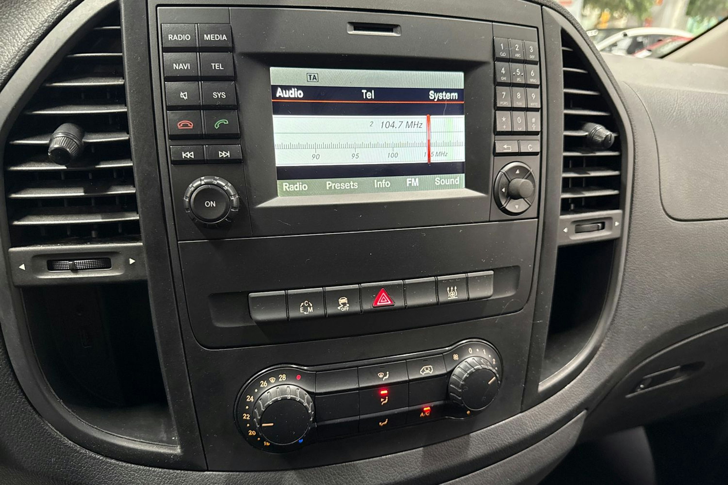 hopea Mercedes-Benz Vito 2016 kuva 16.