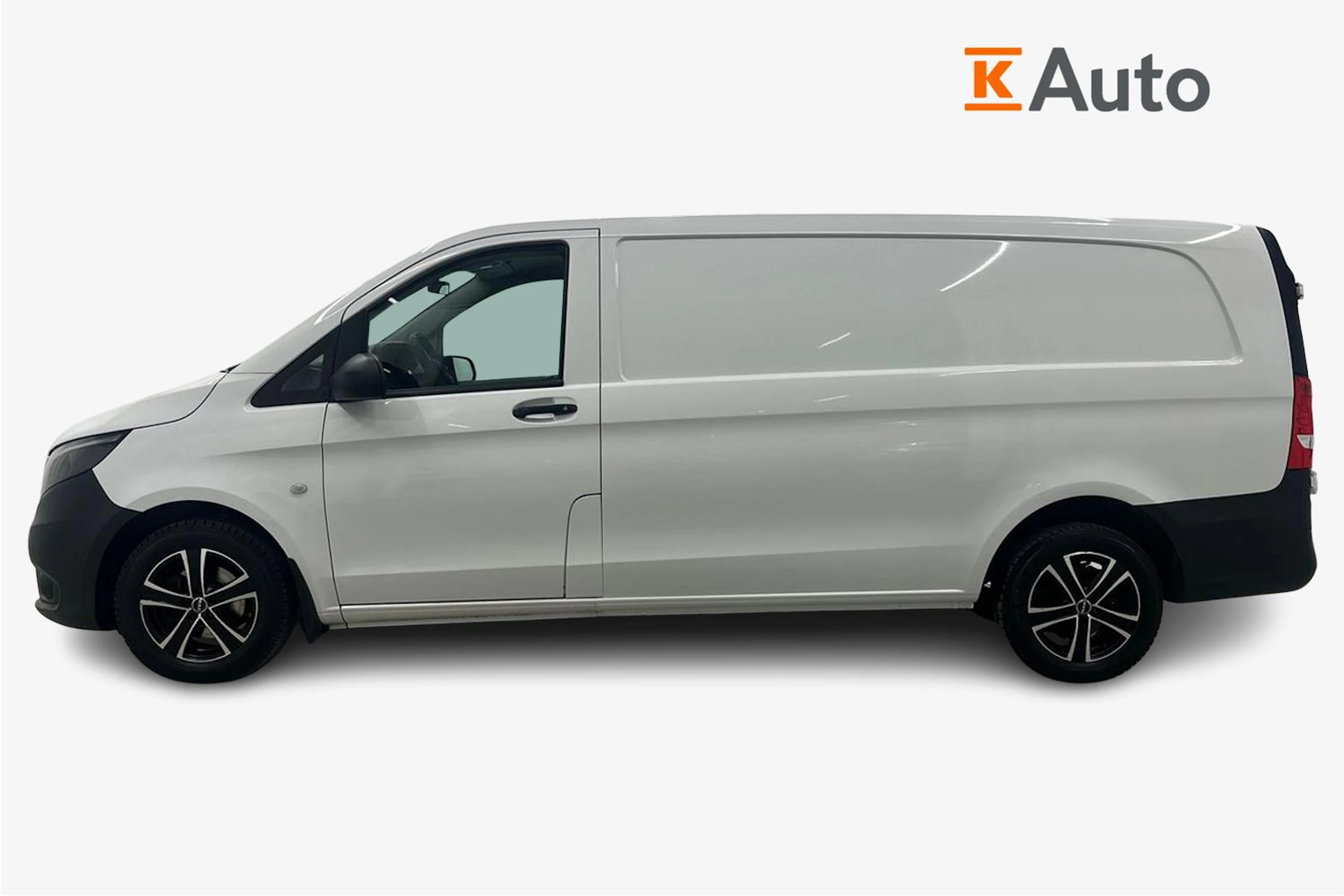 valkoinen Mercedes-Benz Vito 2016 kuva 5.