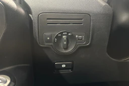 valkoinen Mercedes-Benz Vito 2016 kuva 15.