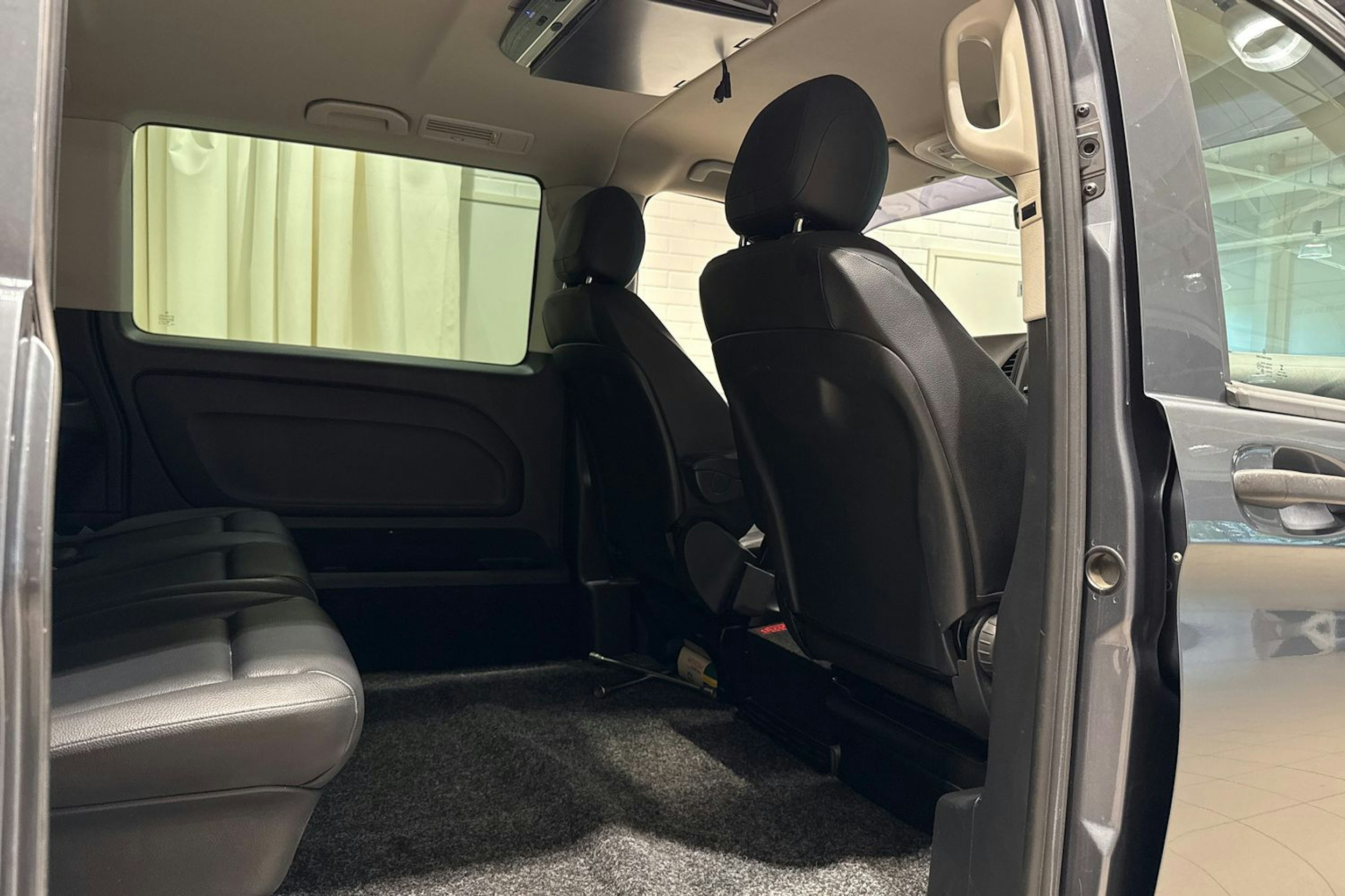 Harmaa Mercedes-Benz VITO 2016 kuva 16.