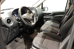 musta Mercedes-Benz Vito 2016 kuva 6.
