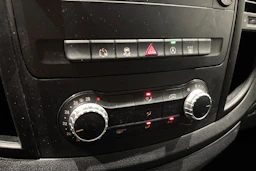 musta Mercedes-Benz Vito 2016 kuva 20.