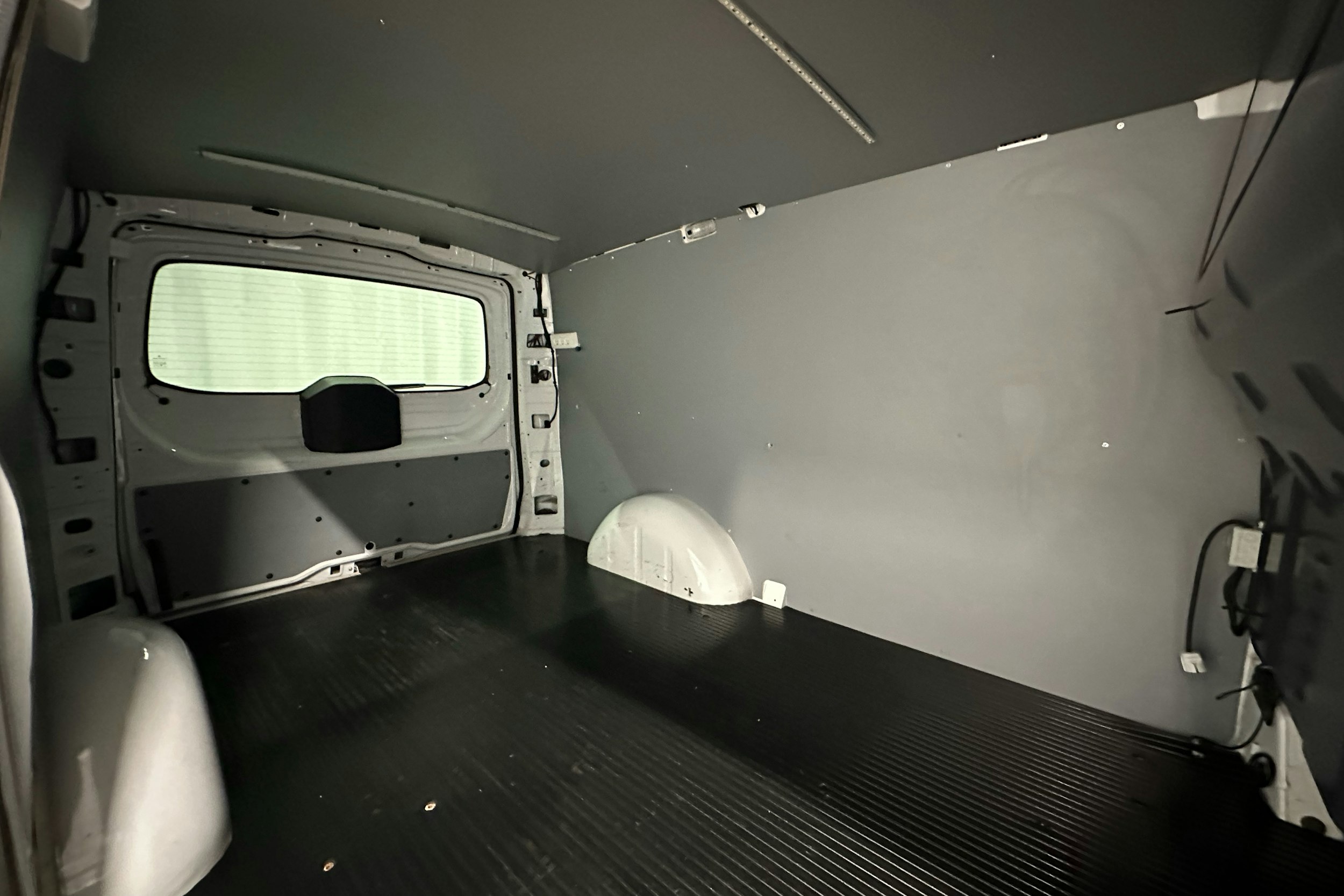 valkoinen Mercedes-Benz Vito 2017 kuva 10.