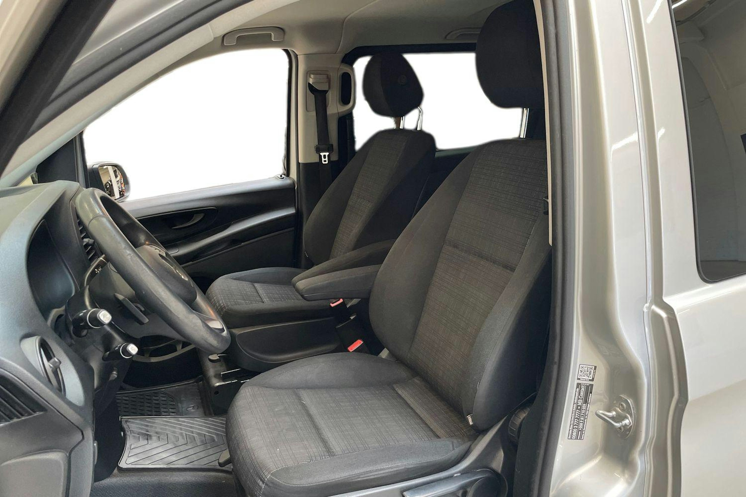 harmaa Mercedes-Benz Vito 2017 kuva 7.