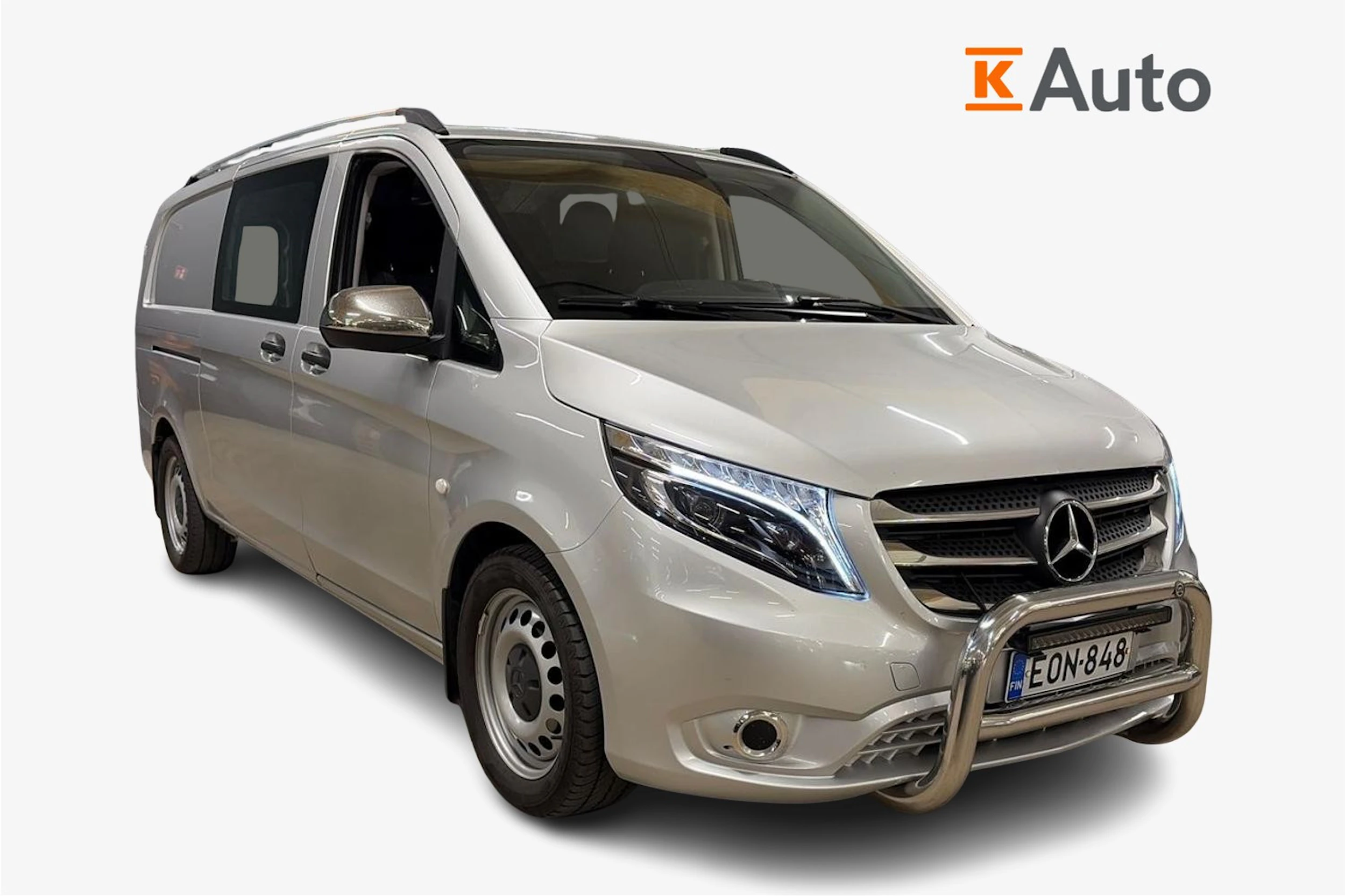 harmaa Mercedes-Benz Vito 2017 kuva 1.