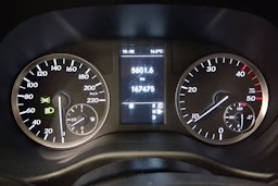 valkoinen Mercedes-Benz Vito 2017 kuva 19.