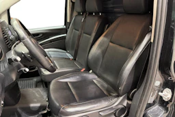musta Mercedes-Benz Vito 2017 kuva 11.