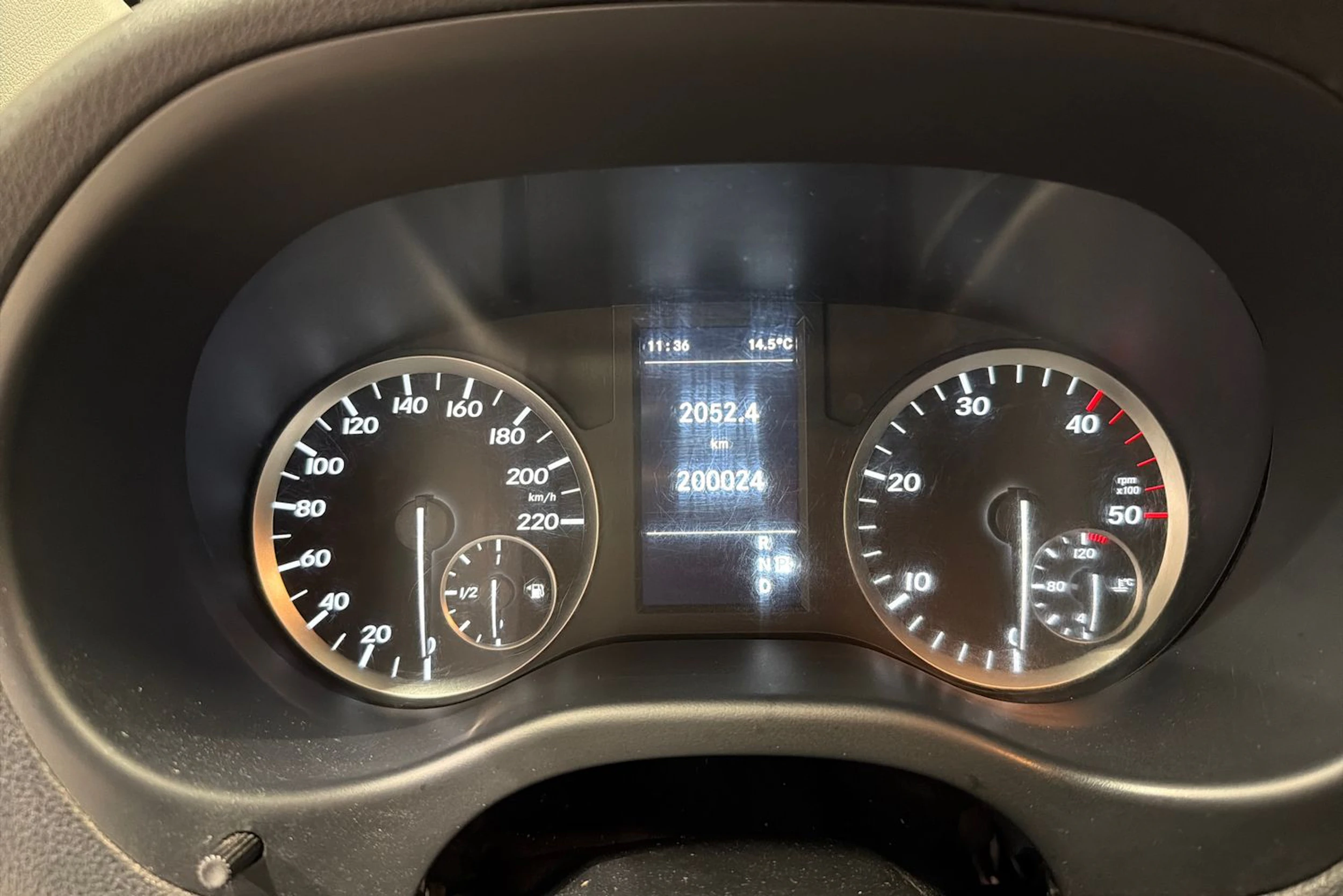 musta Mercedes-Benz Vito 2017 kuva 13.