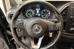 musta Mercedes-Benz Vito 2017 kuva 15.