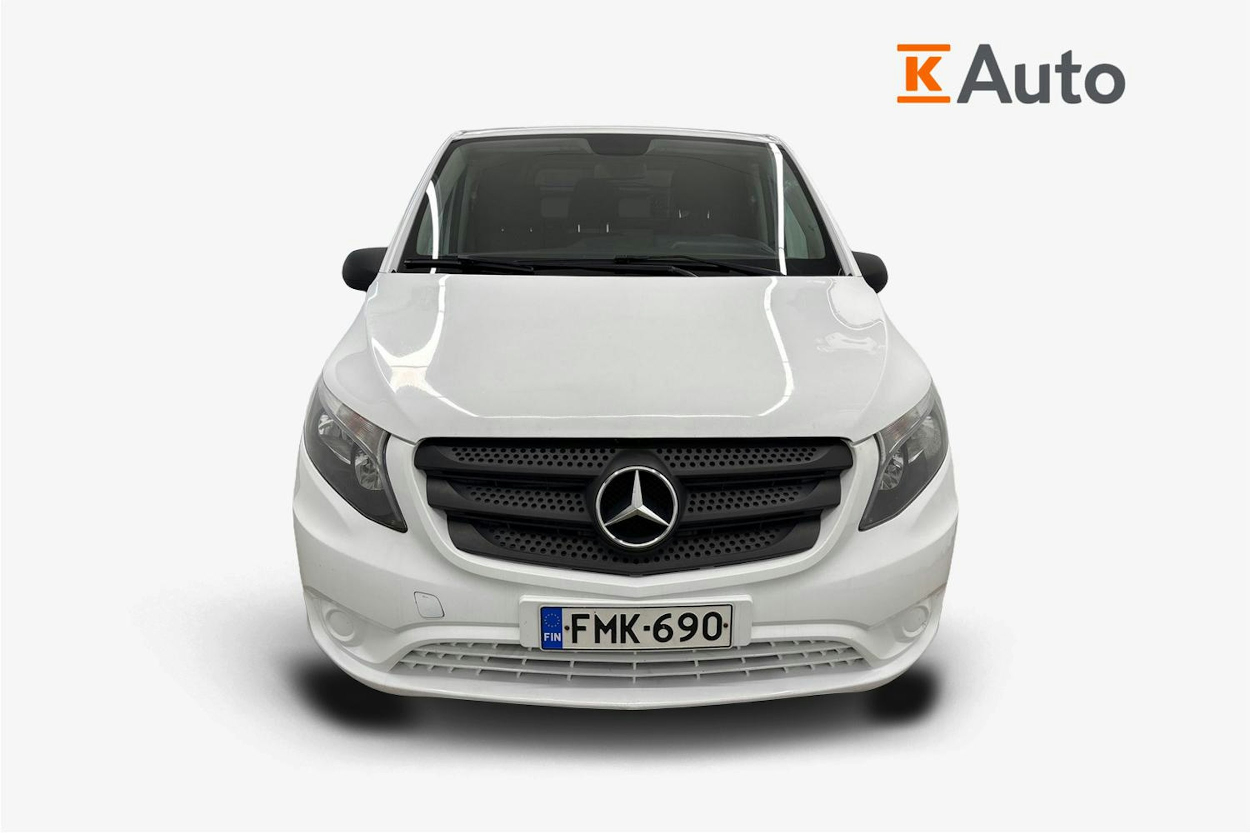Valkoinen Mercedes-Benz Vito 2017 kuva 5.
