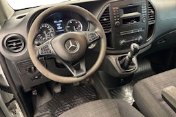 Valkoinen Mercedes-Benz Vito 2017 kuva 9.