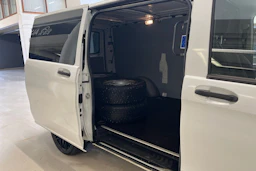 valkoinen Mercedes-Benz Vito 2017 kuva 13.