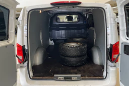 valkoinen Mercedes-Benz Vito 2017 kuva 16.