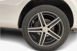 valkoinen Mercedes-Benz Vito 2017 kuva 12.