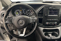valkoinen Mercedes-Benz Vito 2017 kuva 7.