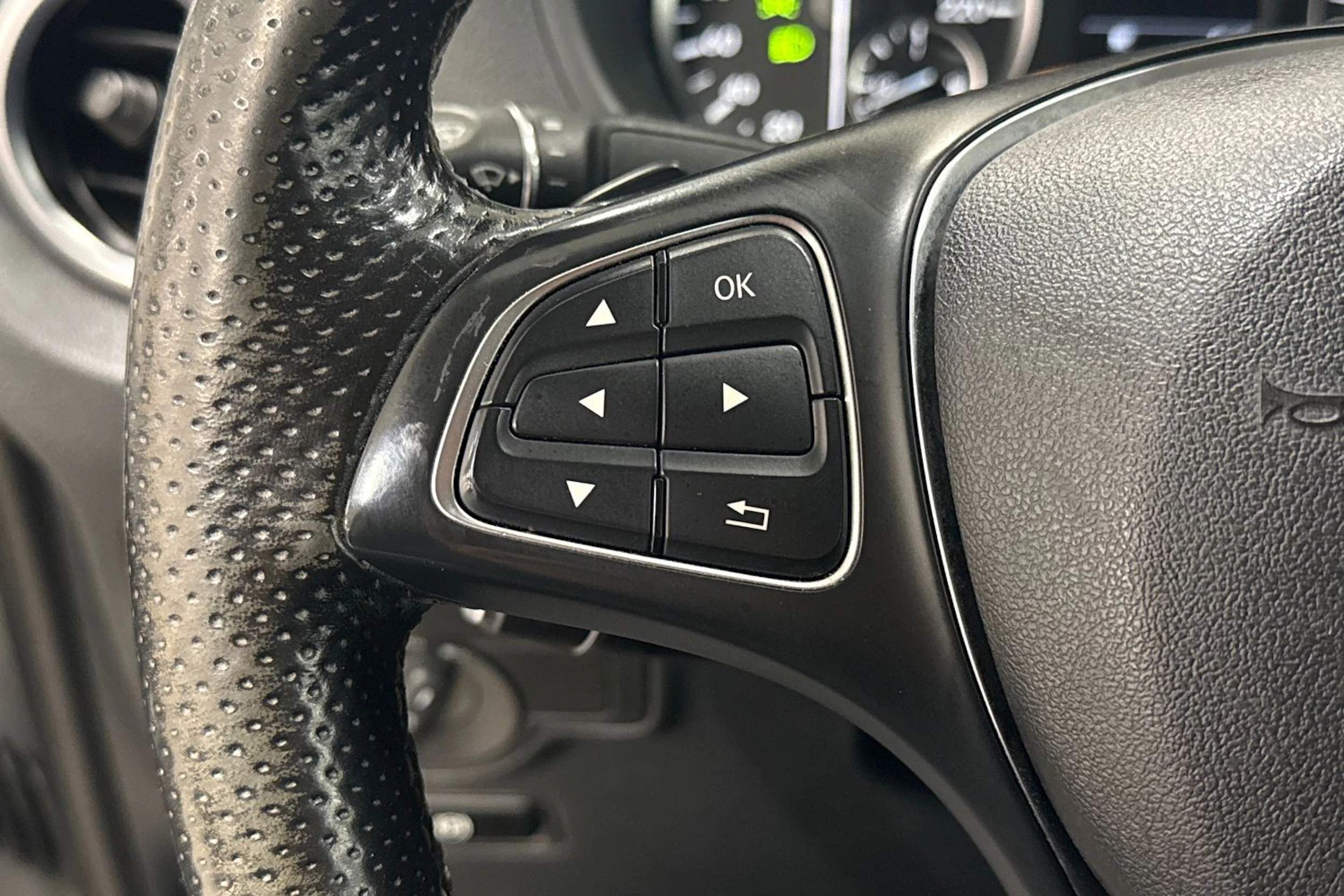 valkoinen Mercedes-Benz Vito 2017 kuva 16.