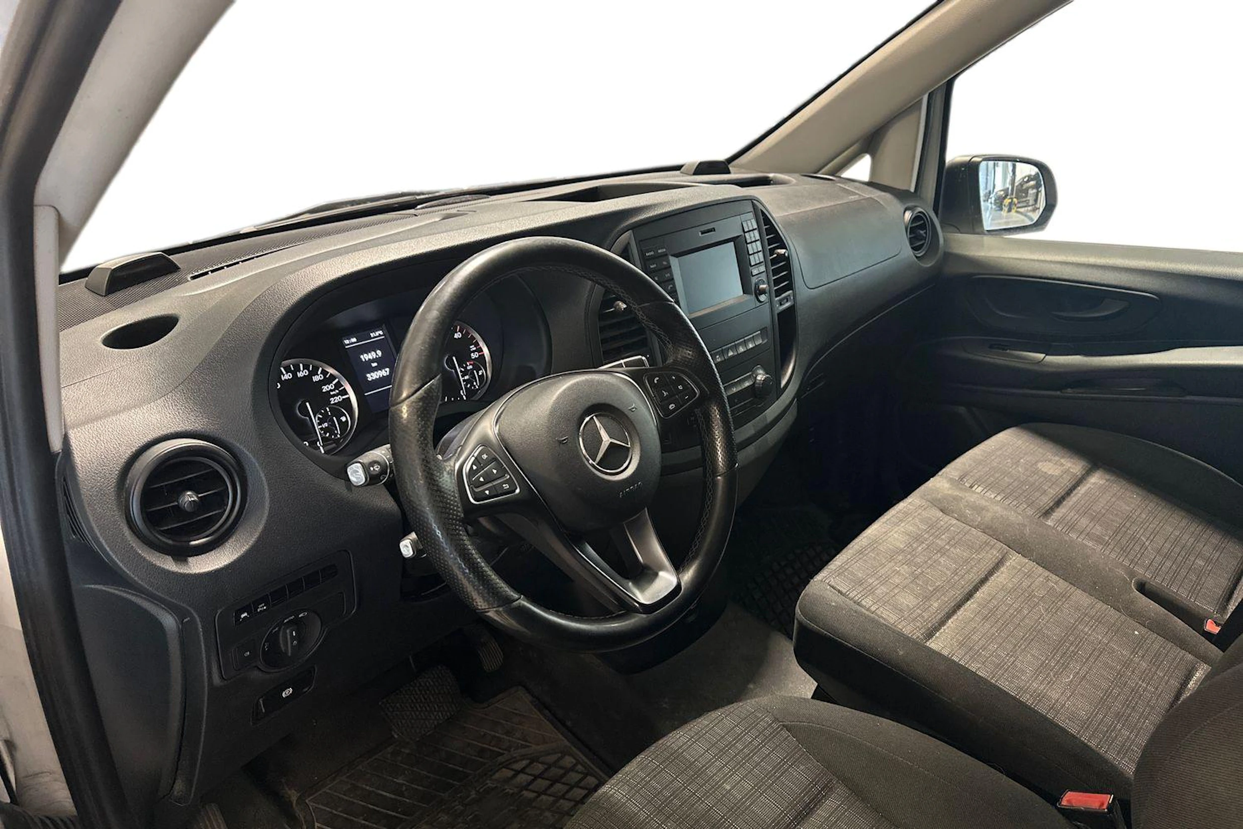 valkoinen Mercedes-Benz Vito 2017 kuva 3.