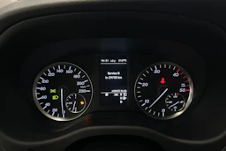 valkoinen Mercedes-Benz Vito 2017 kuva 17.