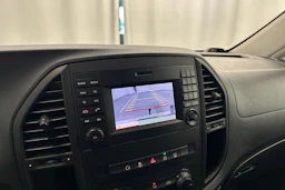 valkoinen Mercedes-Benz Vito 2017 kuva 25.