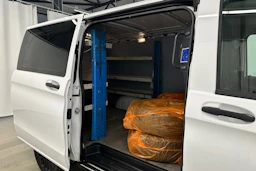 valkoinen Mercedes-Benz Vito 2017 kuva 31.