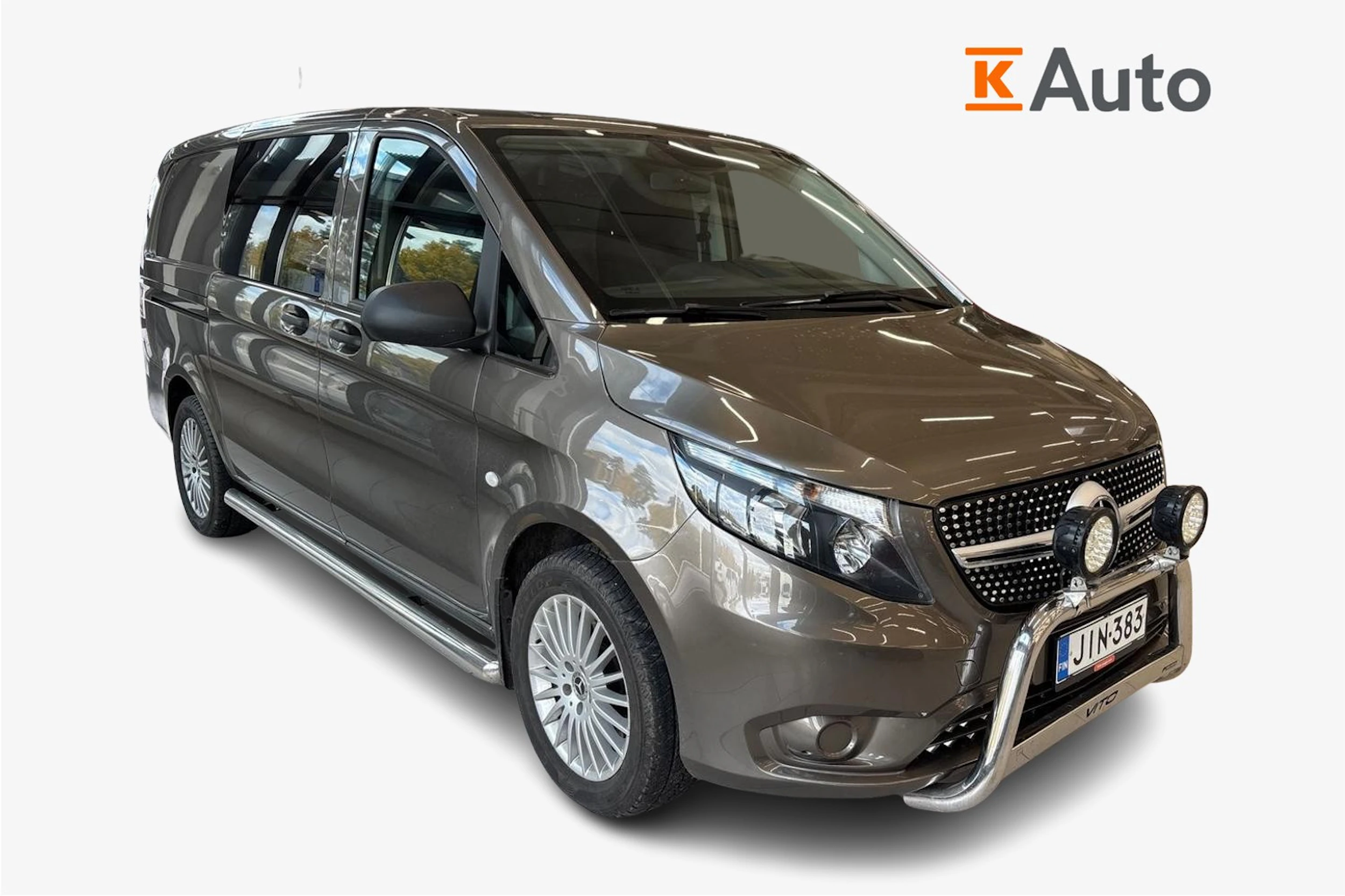harmaa Mercedes-Benz Vito 2017 kuva 1.