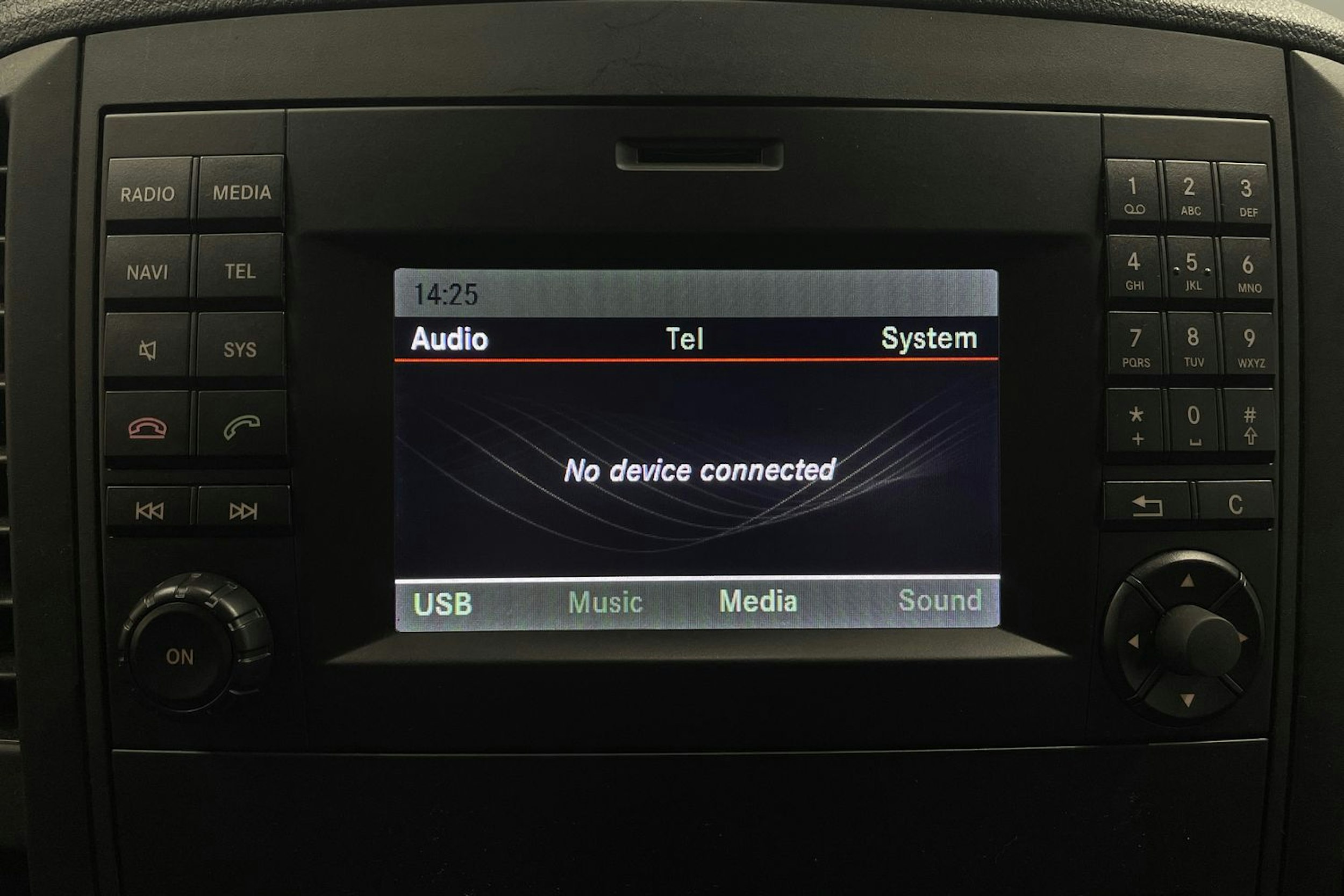 ruskea (beige) Mercedes-Benz Vito 2017 kuva 15.