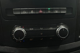 ruskea (beige) Mercedes-Benz Vito 2017 kuva 16.