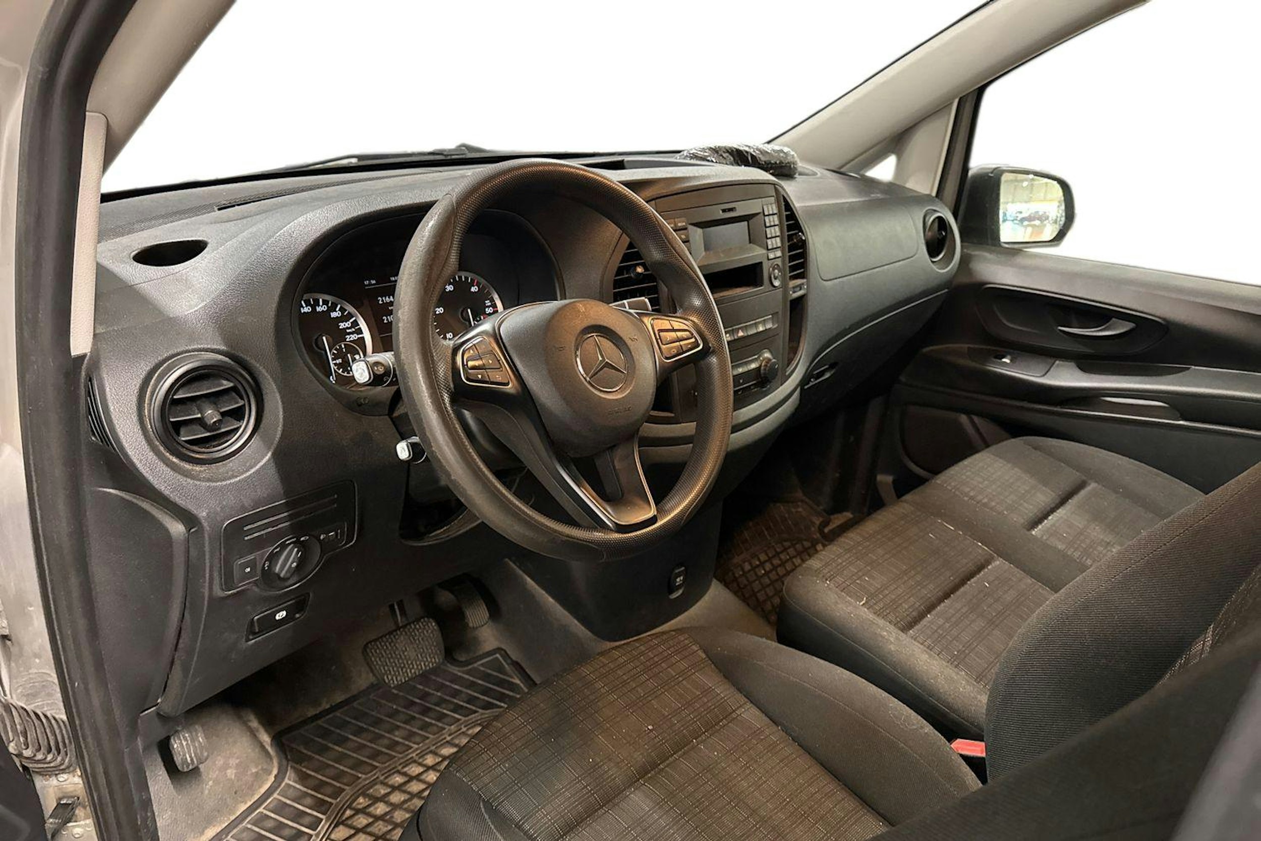 hopea Mercedes-Benz Vito 2017 kuva 3.