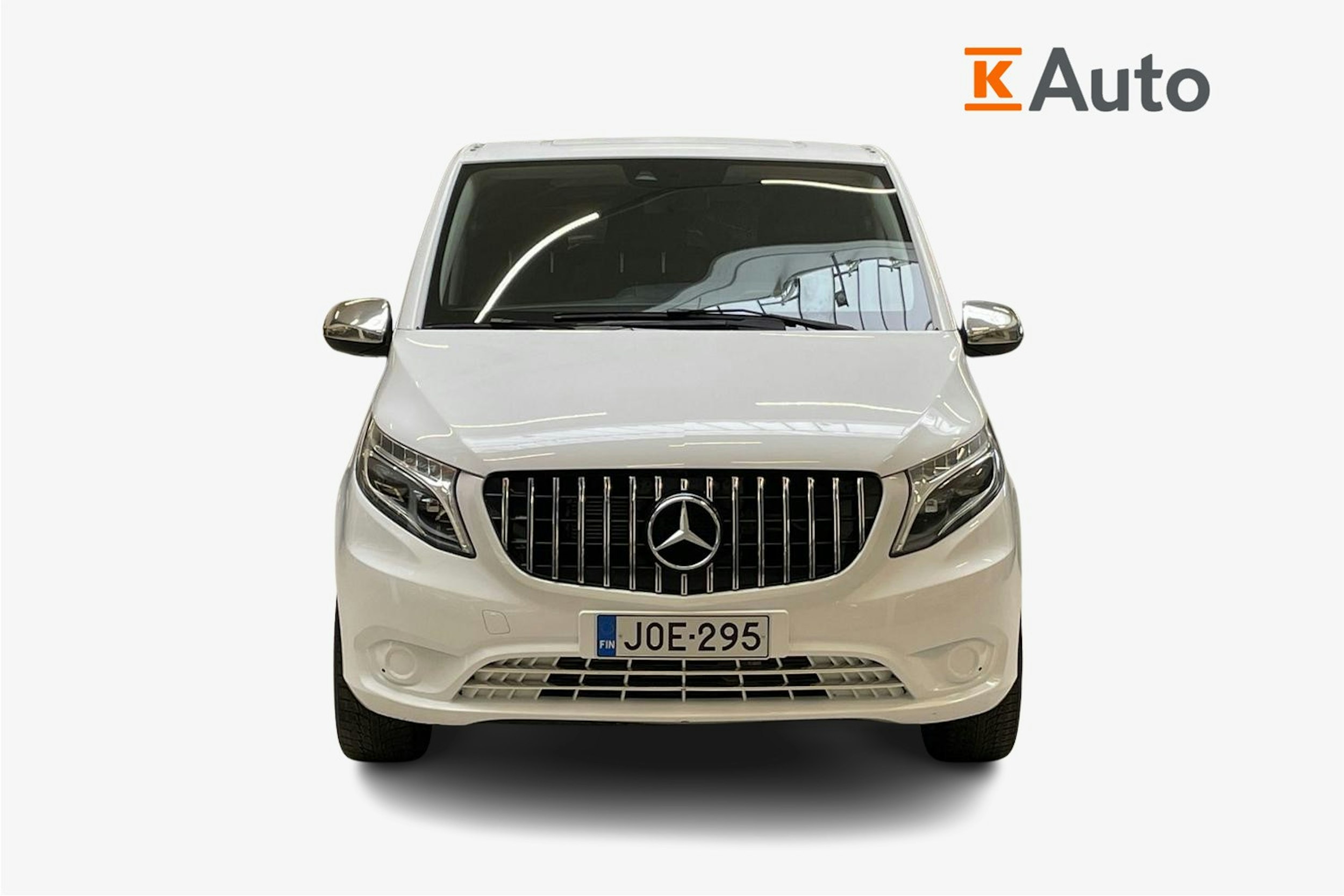 valkoinen Mercedes-Benz Vito 2017 kuva 5.