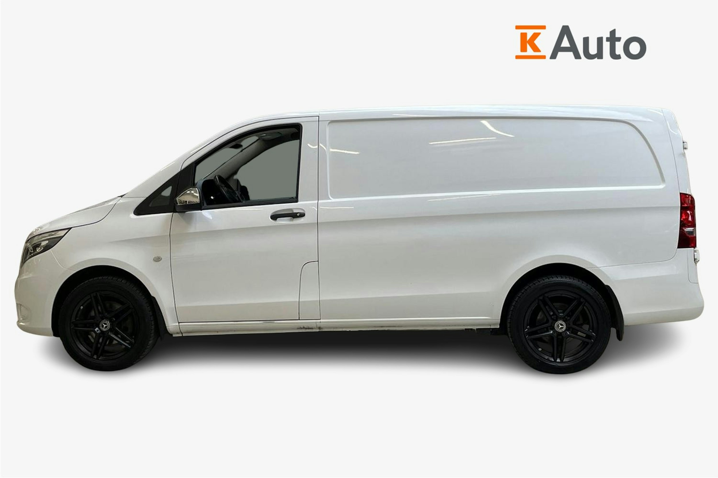 valkoinen Mercedes-Benz Vito 2017 kuva 6.