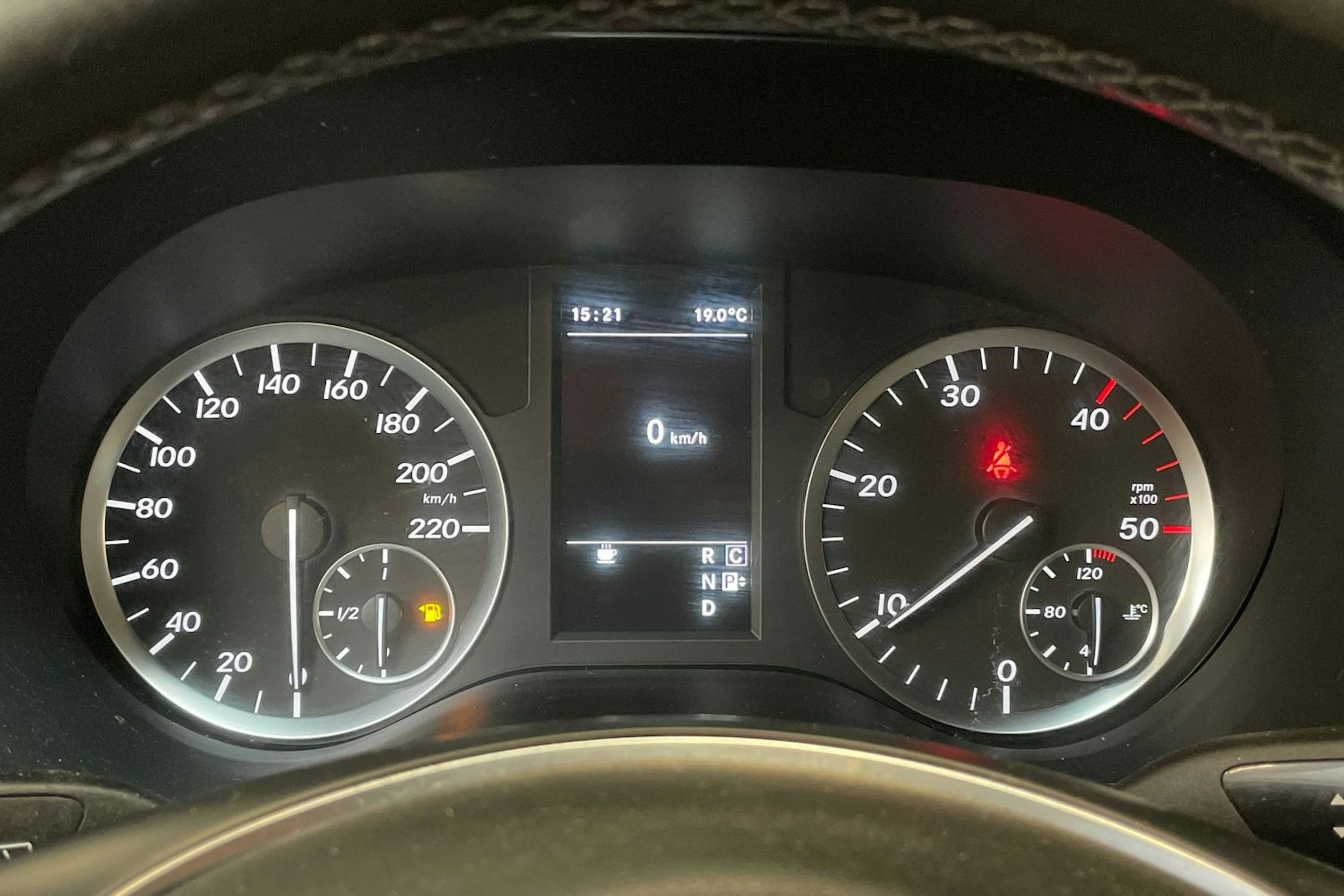 valkoinen Mercedes-Benz Vito 2017 kuva 17.