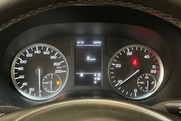 valkoinen Mercedes-Benz Vito 2017 kuva 17.