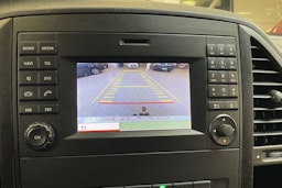 valkoinen Mercedes-Benz Vito 2017 kuva 20.