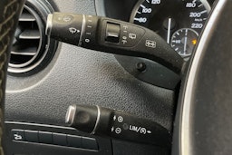 valkoinen Mercedes-Benz Vito 2017 kuva 22.