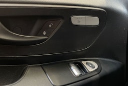 valkoinen Mercedes-Benz Vito 2017 kuva 23.