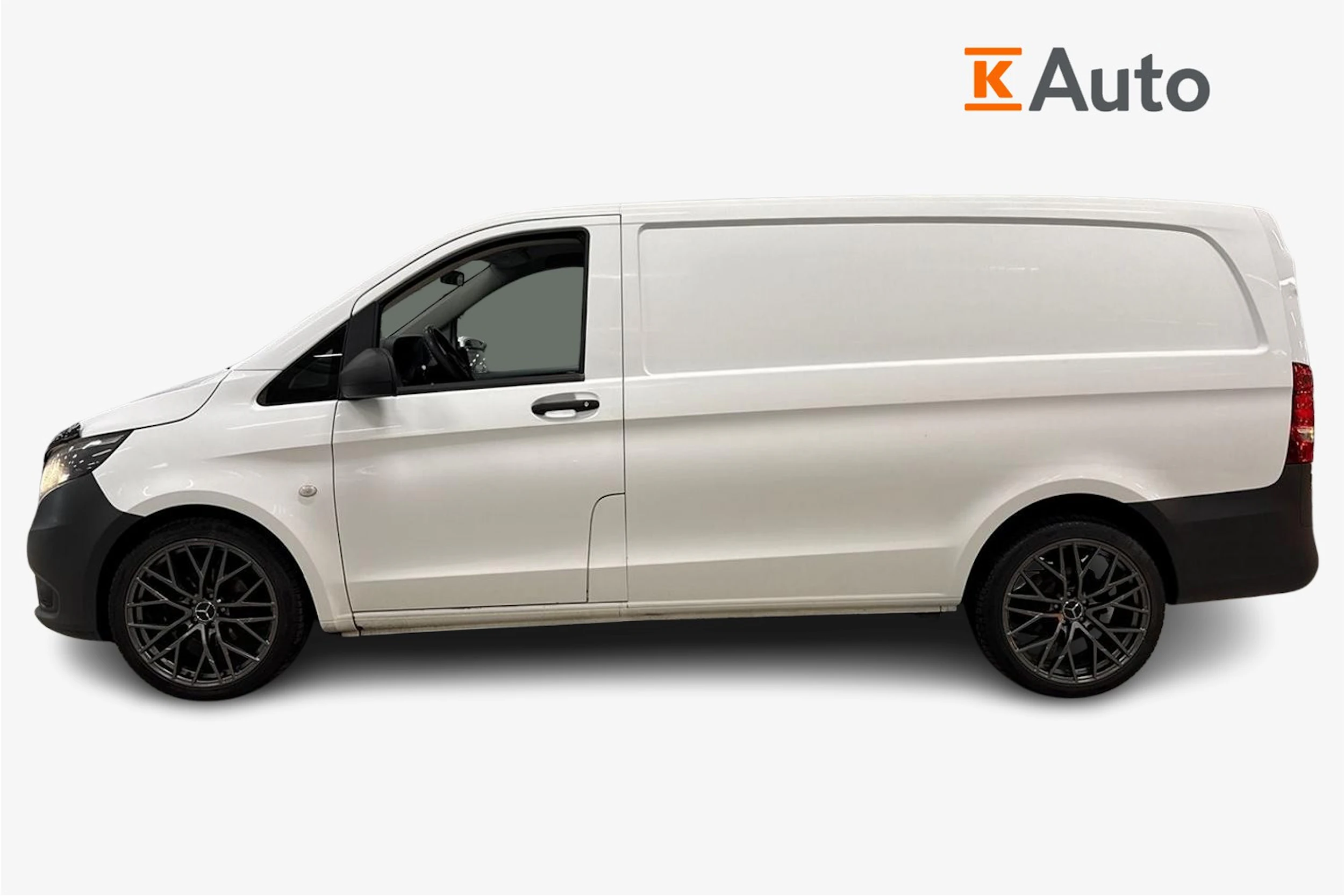 valkoinen Mercedes-Benz Vito 2017 kuva 7.