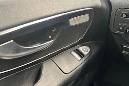 valkoinen Mercedes-Benz Vito 2017 kuva 15.