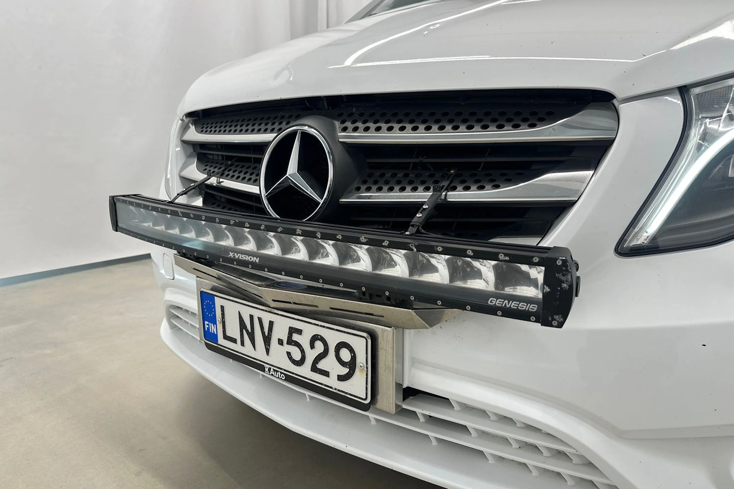 valkoinen Mercedes-Benz Vito 2017 kuva 25.
