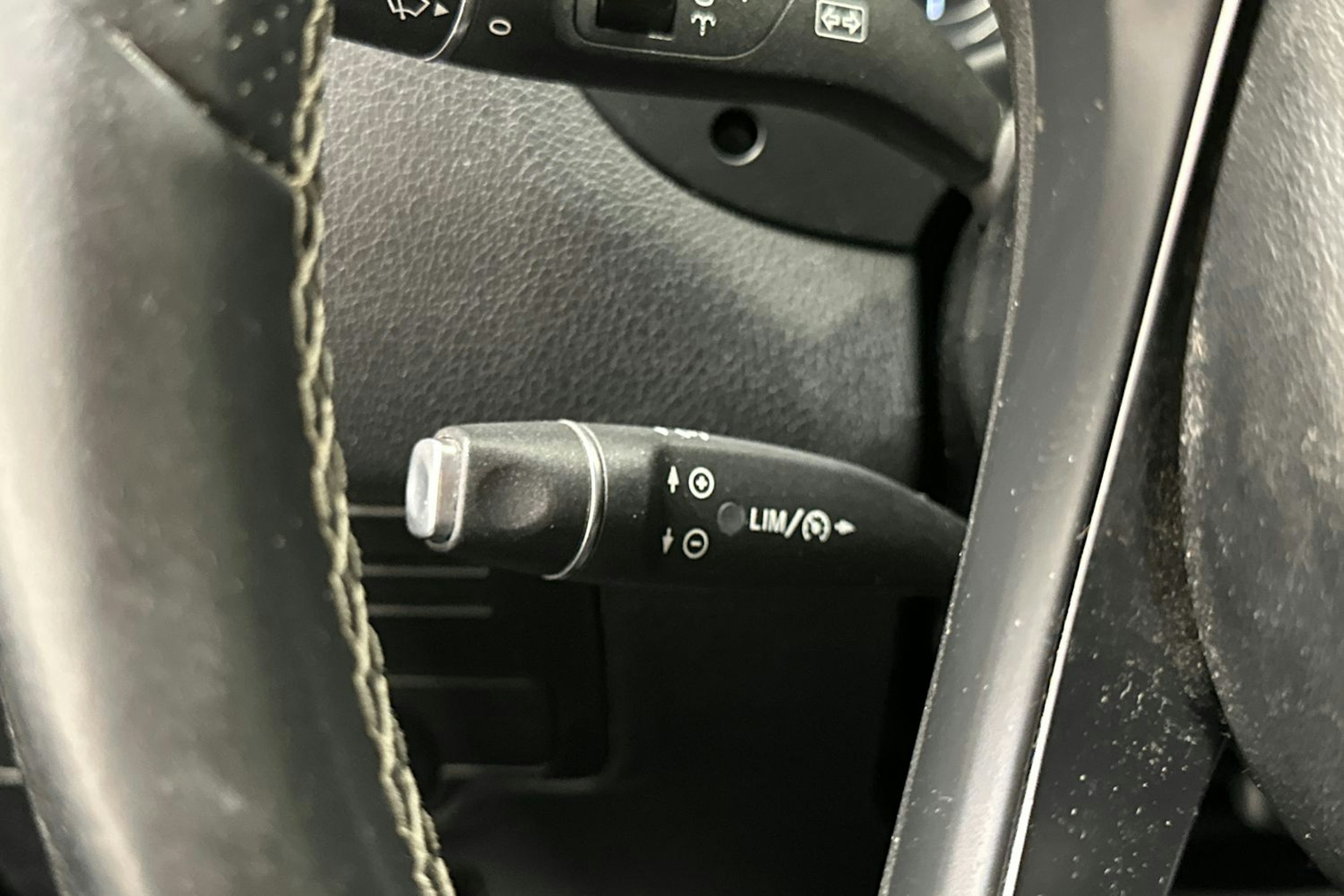 valkoinen Mercedes-Benz Vito 2017 kuva 17.