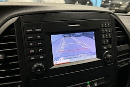 valkoinen Mercedes-Benz Vito 2017 kuva 19.