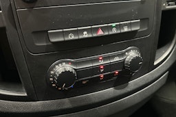 valkoinen Mercedes-Benz Vito 2017 kuva 20.