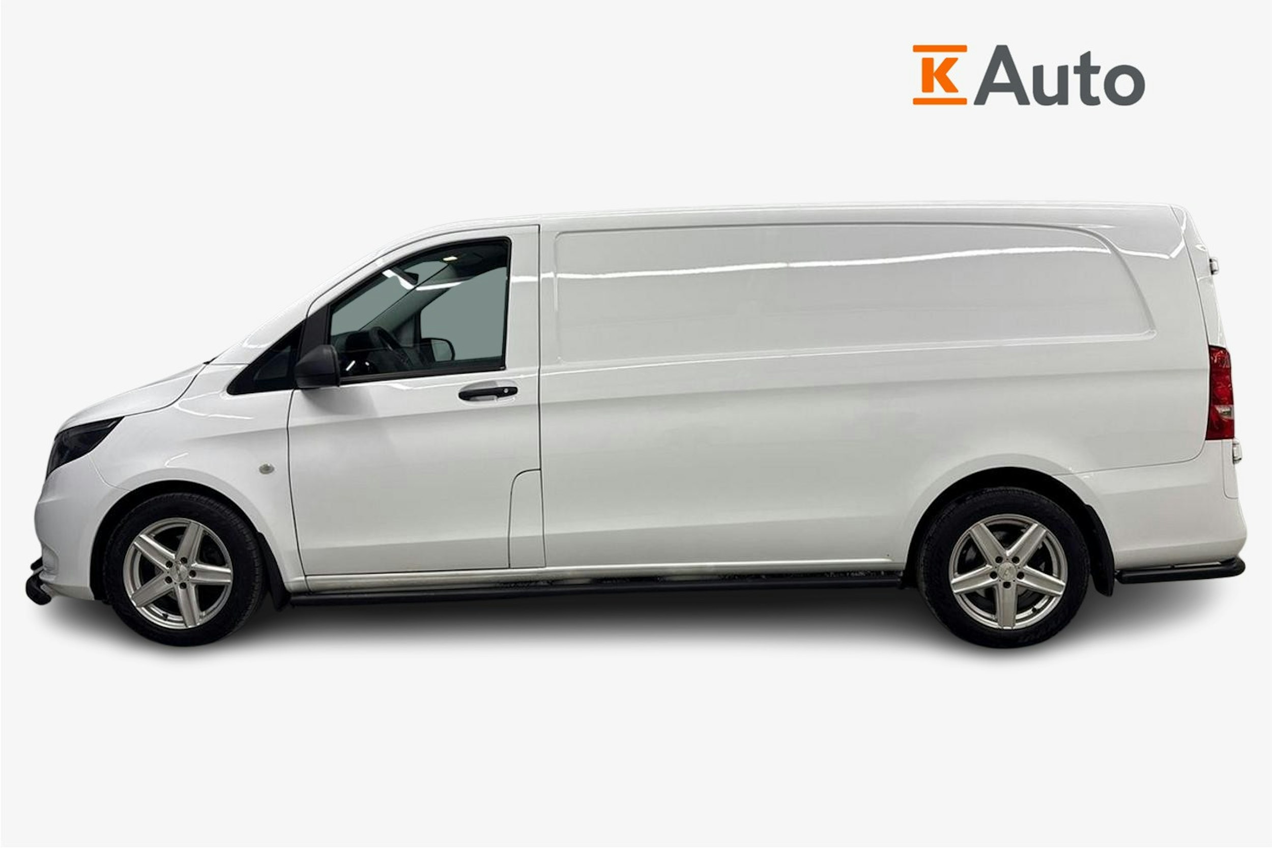 valkoinen Mercedes-Benz Vito 2017 kuva 7.